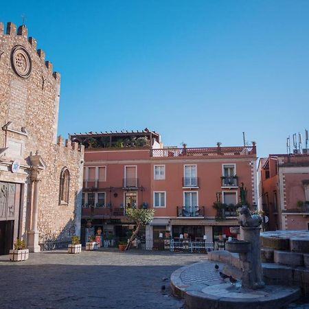 Castalia Apartments & Rooms Duomo Таормина Екстериор снимка
