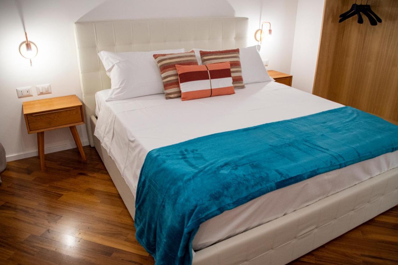 Castalia Apartments & Rooms Duomo Таормина Екстериор снимка