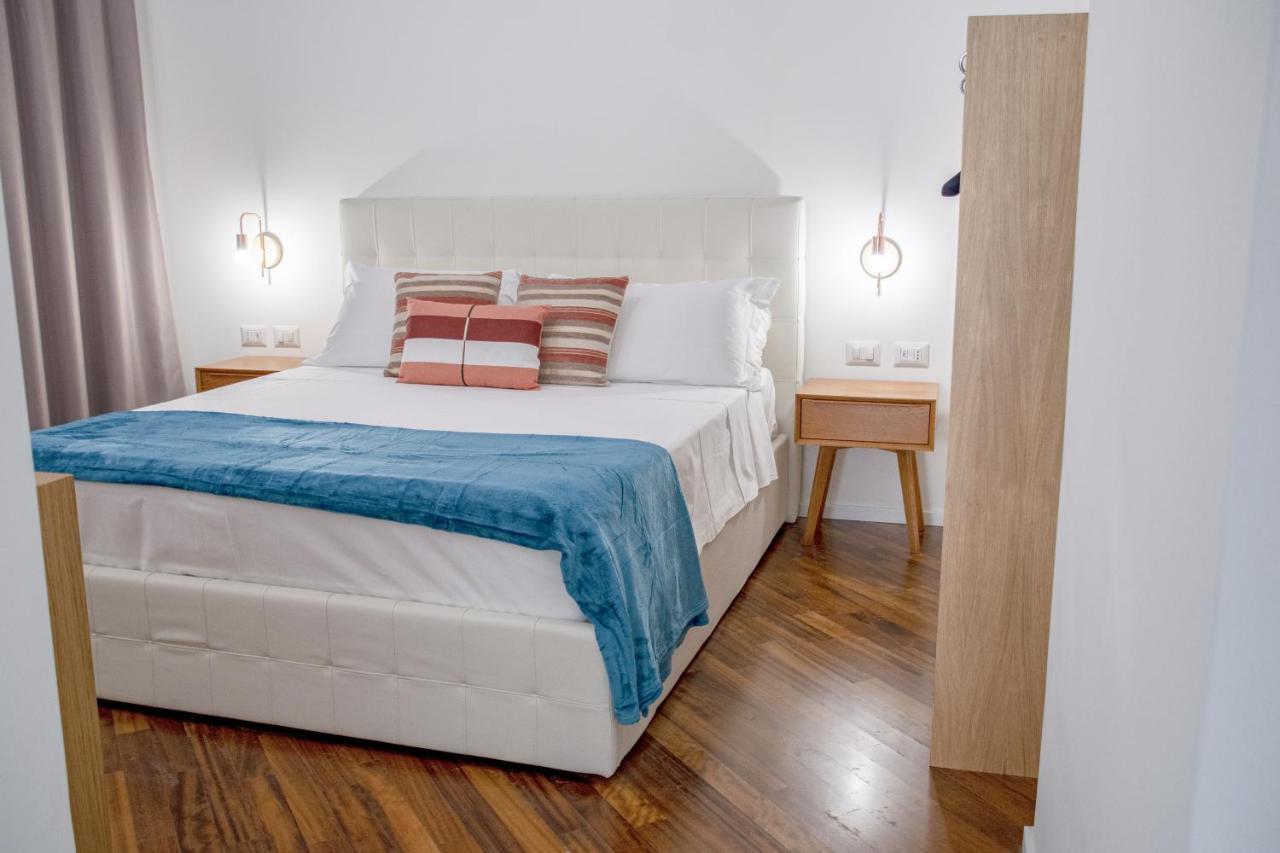 Castalia Apartments & Rooms Duomo Таормина Екстериор снимка