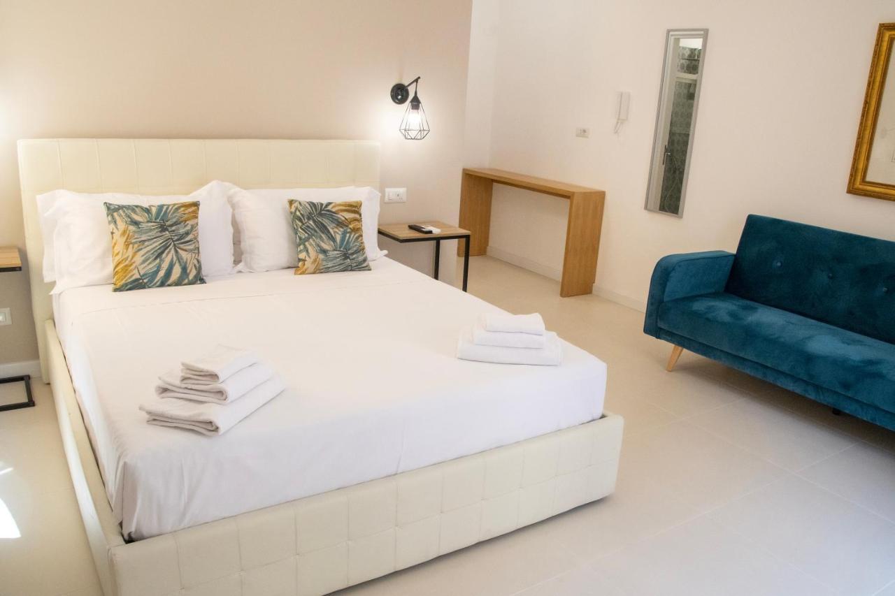 Castalia Apartments & Rooms Duomo Таормина Екстериор снимка