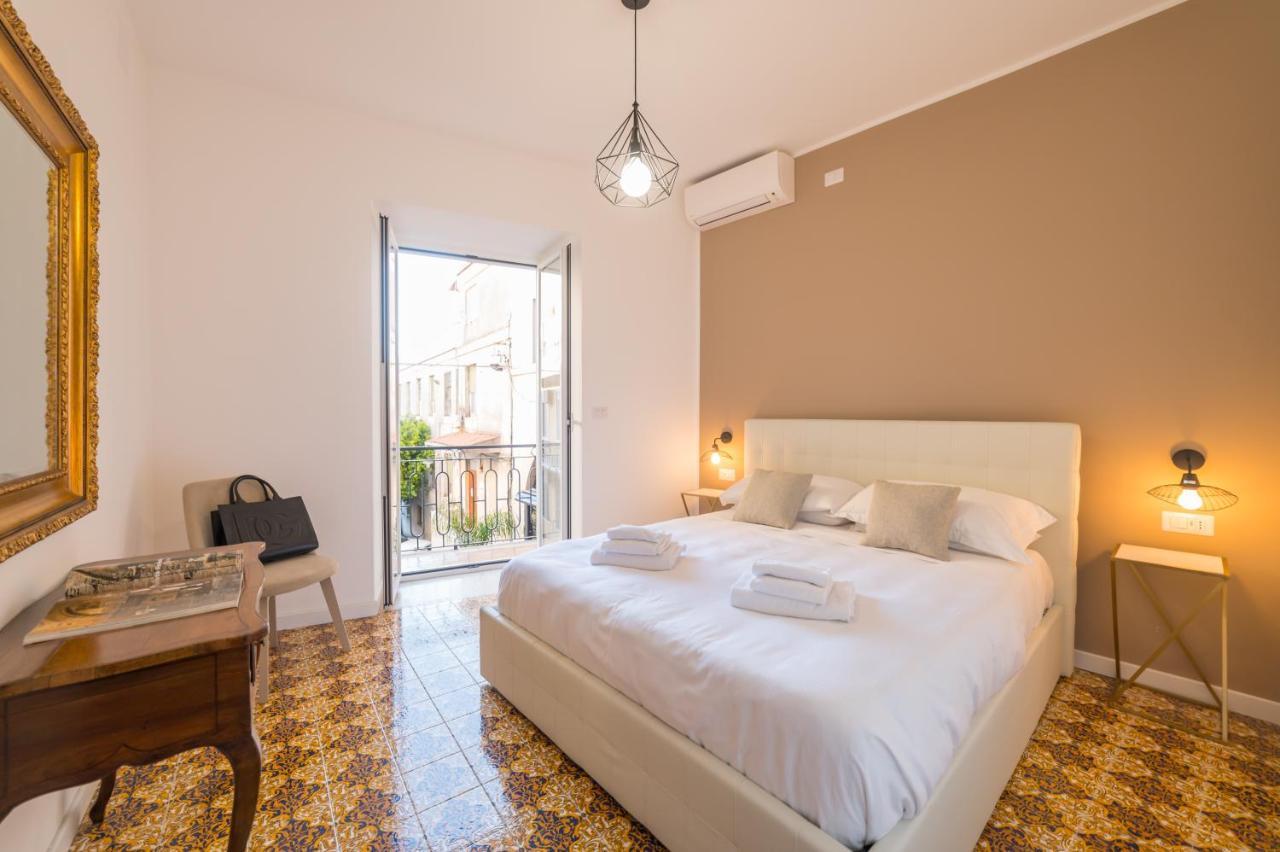Castalia Apartments & Rooms Duomo Таормина Екстериор снимка